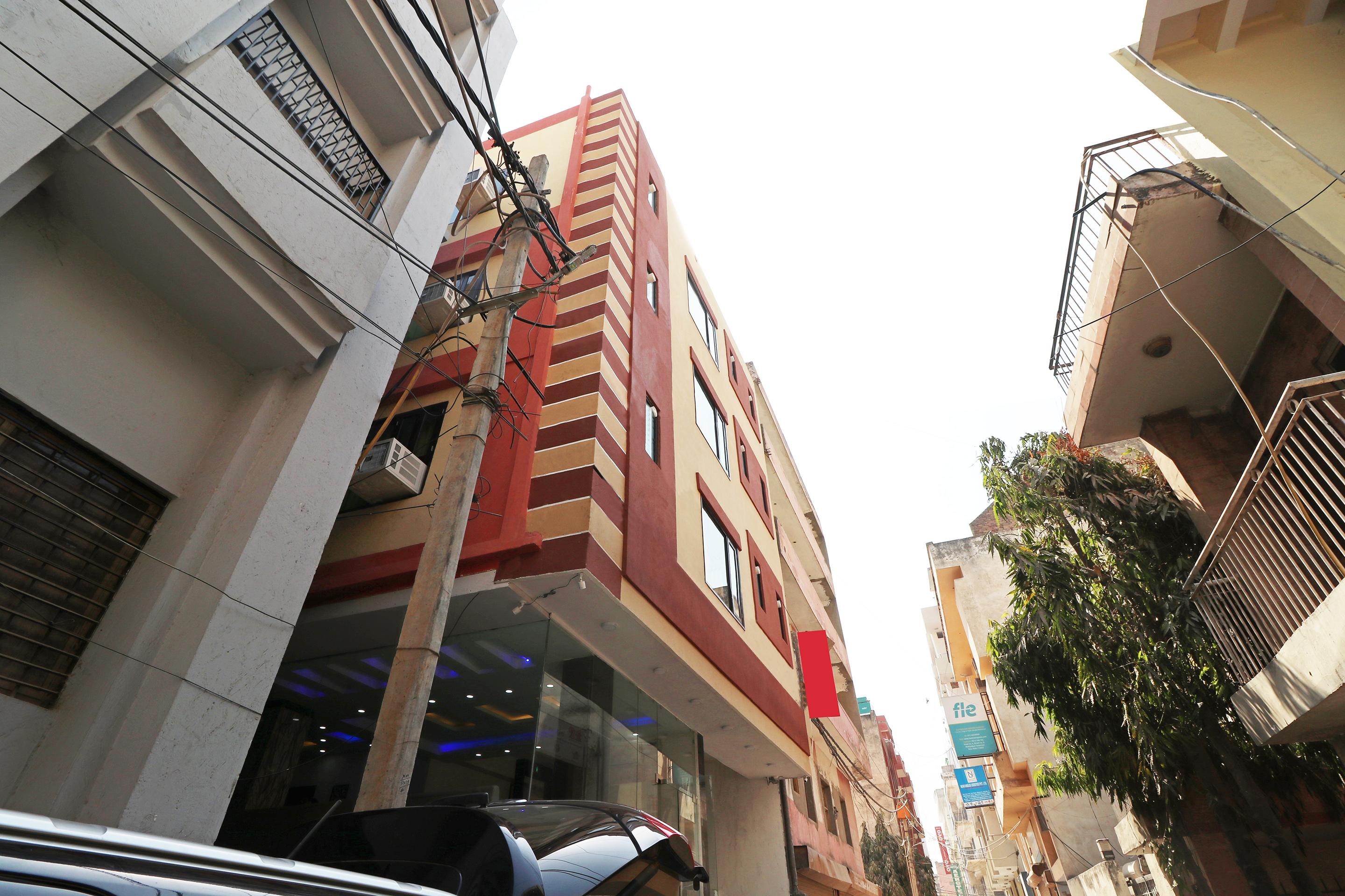 Flagship 12675 Star Inn Nueva Delhi Exterior foto